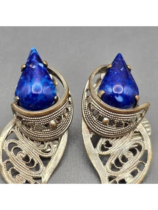 Vintage West German Silver Filigree Clip On Earrings Blue Art Glass 1950s - Picture 2 of 10